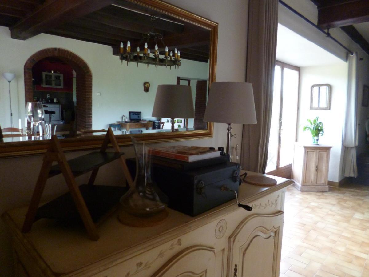 Le Moulin De Cors Bed & Breakfast Oulches Luaran gambar
